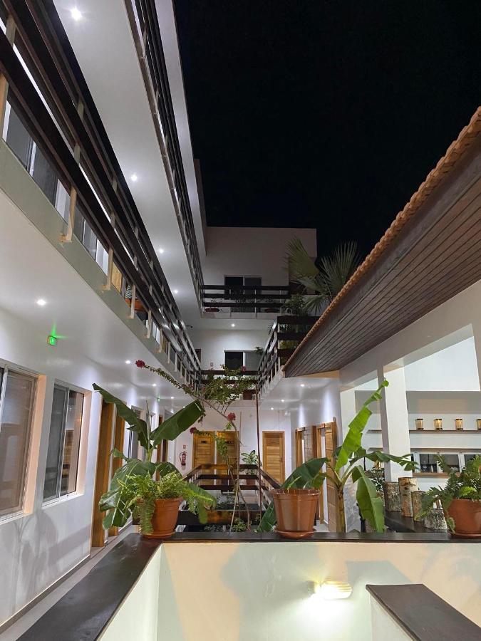 Hotel Viajante Tarrafal  Exterior photo