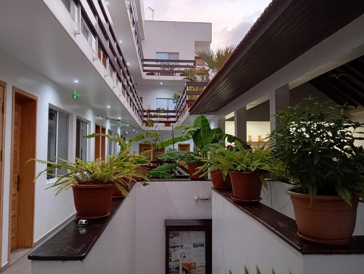 Hotel Viajante Tarrafal  Exterior photo